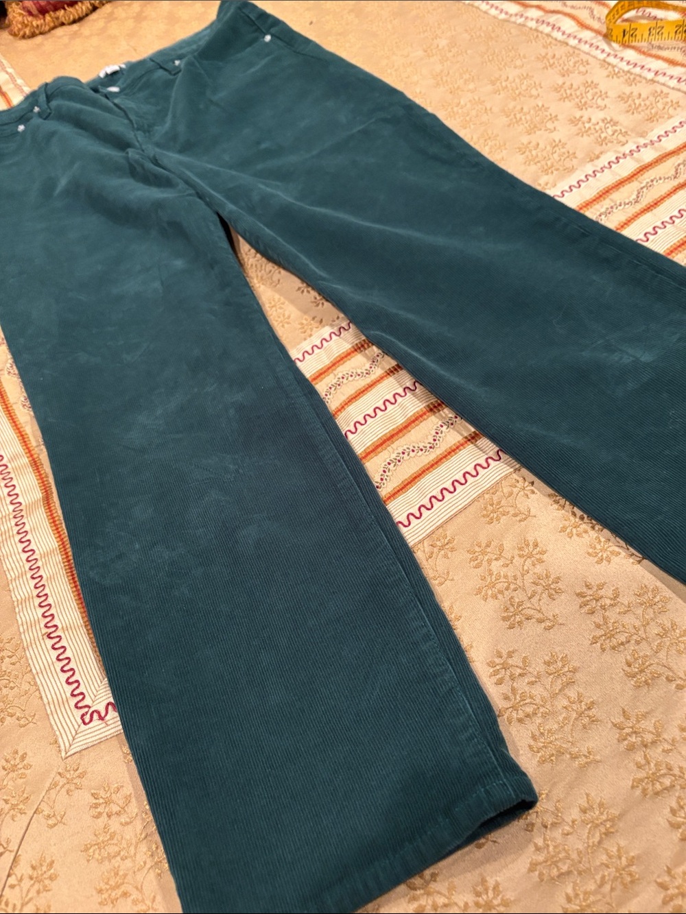 J. Crew Forest Green Corduroy Pants, 9” Vintage Straight, Cotton Blend, Size 32